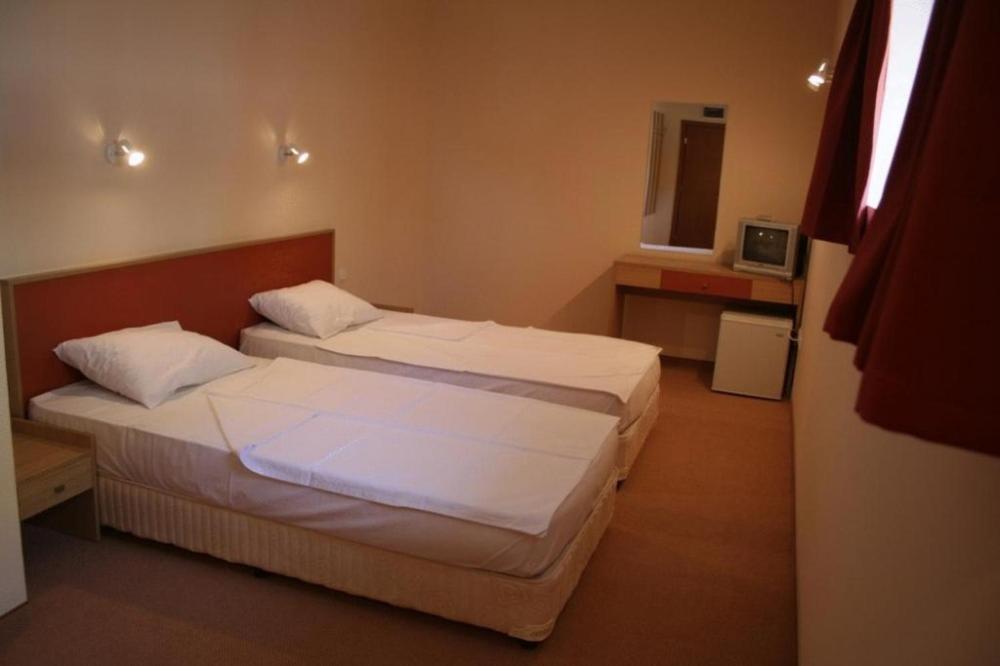Hotel Nadia Primorsko Esterno foto